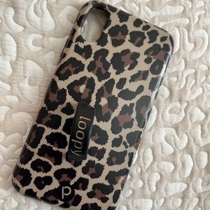 iPhone XR loopy case